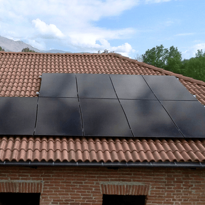 Impianti fotovoltaici chiavi in mano, soluzioni di back-up, stazioni di ricarica per auto elettriche.